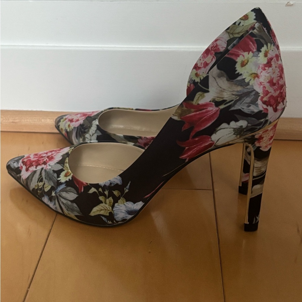 BRAND NEW Jessica Simpson Floral Print Women's Heels - Picture 4 of 7